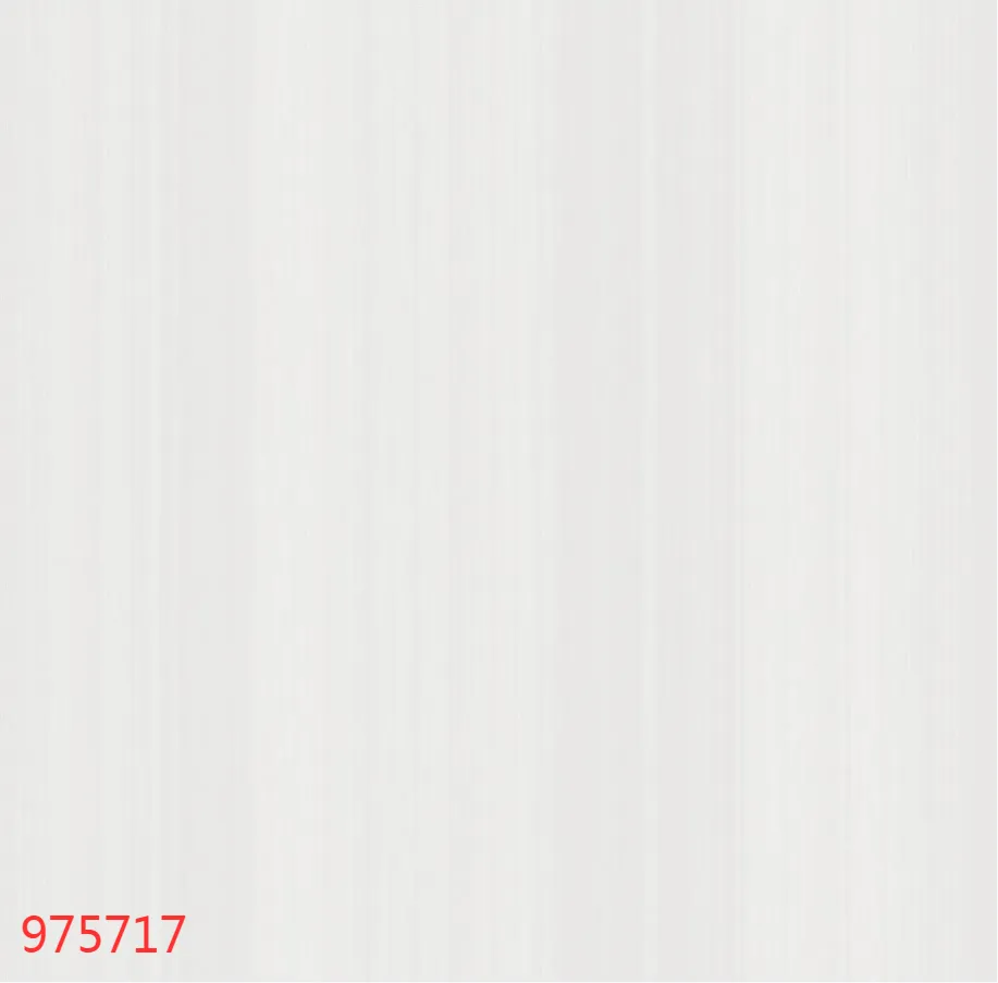 975717